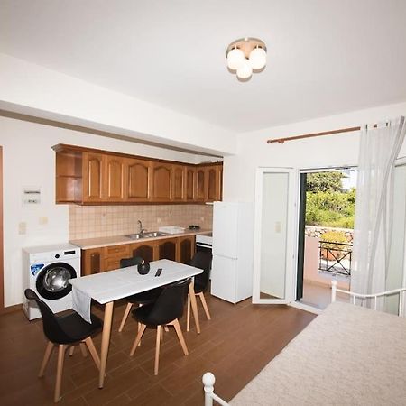 Anna Maria Apartment Lefkáda エクステリア 写真