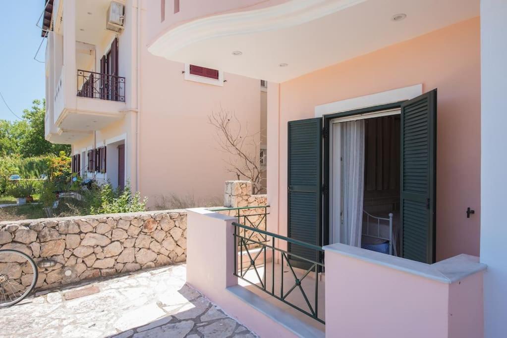 Anna Maria Apartment Lefkáda エクステリア 写真