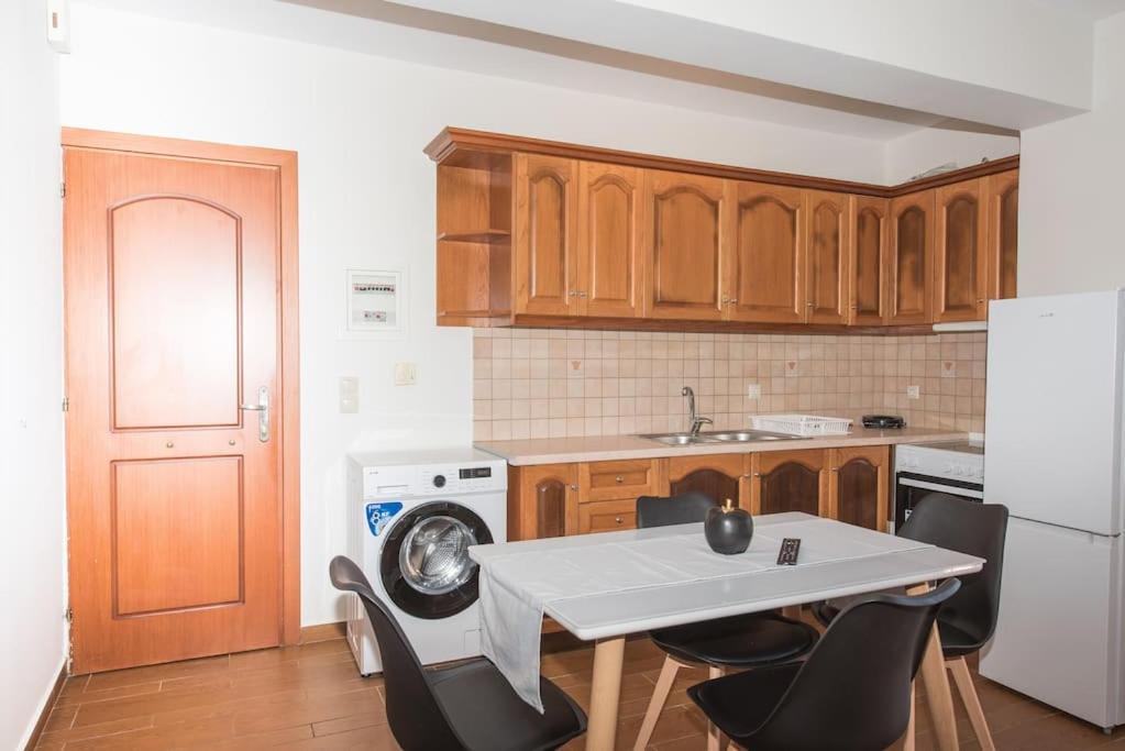 Anna Maria Apartment Lefkáda エクステリア 写真
