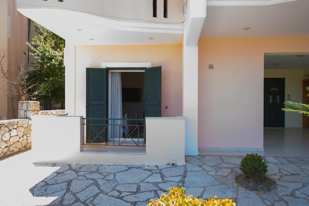 Anna Maria Apartment Lefkáda エクステリア 写真