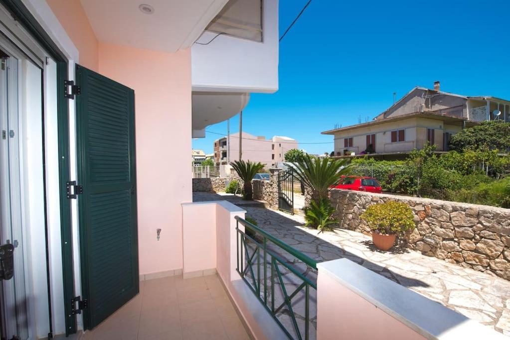 Anna Maria Apartment Lefkáda エクステリア 写真